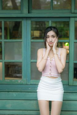 n男同时一女的h文4p